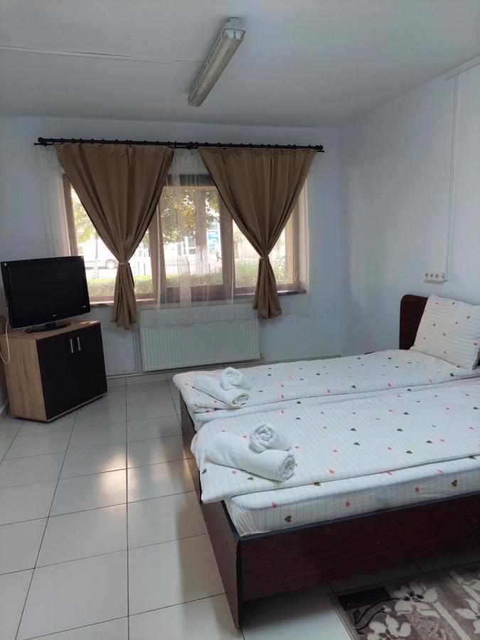 Apartament Octav Deva Buitenkant foto