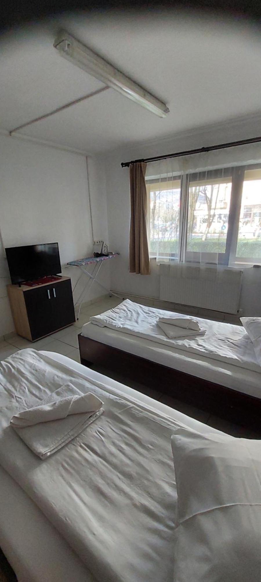 Apartament Octav Deva Buitenkant foto