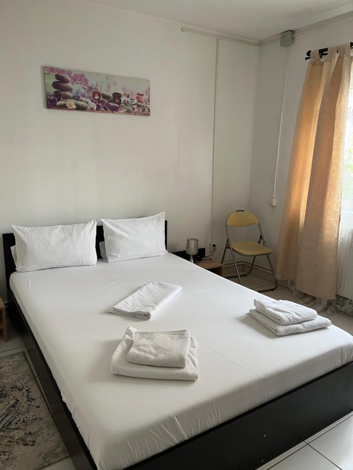 Apartament Octav Deva Buitenkant foto